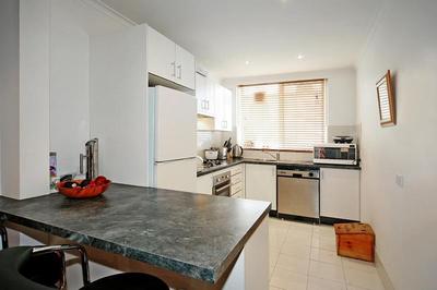 Elevated Renovated Apartment in Stylish Prahran