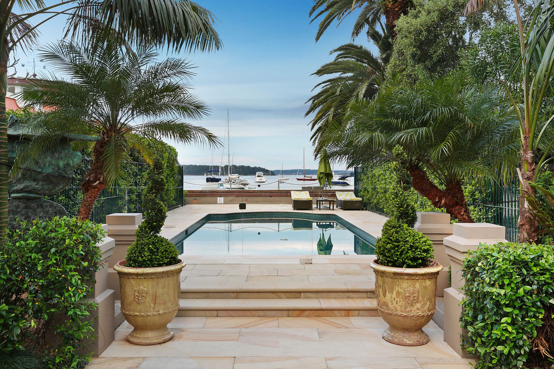 'Berthong' One of Australia's most distinguished trophy homes a luxury