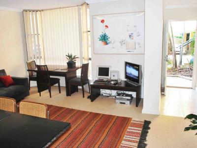 HOLIDAY APARTMENT IN BONDI BEACH