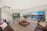 LIKE A PENTHOUSE ON THE WATER