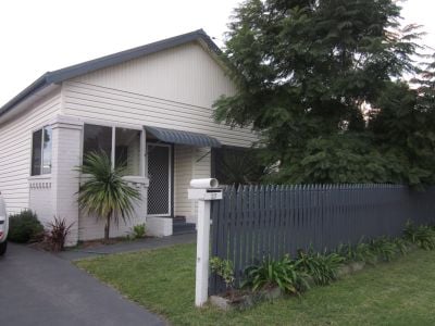 27 Ackeron Street, Mayfield