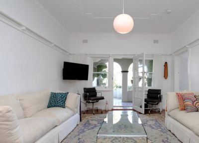 1205 Elegantly Renovated