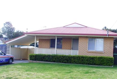 98 Ravenswood