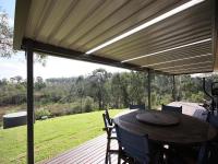 Stylish, Sleek & Backing Onto Reserve!