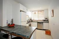 Elevated Renovated Apartment in Stylish Prahran