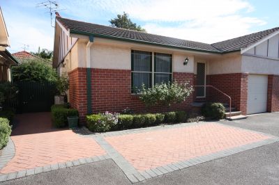 2 Bedroom Town Unit!
