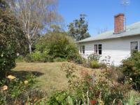 Acreage, Studio, Residence