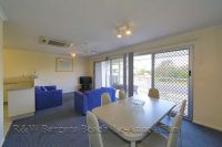 Unit 3 Coral Coast Plaza, 20 Bauer Street, Bargara
