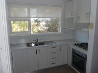 SPACIOUS RENOVATED 1 BEDROOM APARTMENT