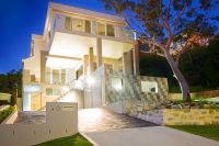 Contemporary Retreat Sets New Standards in Luxury Living