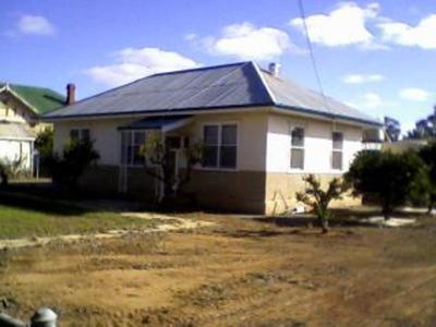 Extra Large block complete with house and sheds.