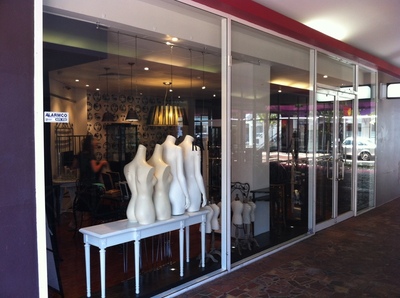 CLAREMONT > Suits MULTIPLE-USES> Quality Shop & Web Site, Brilliant Location, Cheap Rent $614 pw Net + O.G