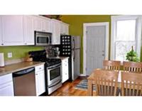 Bright and sunny top floor unit!