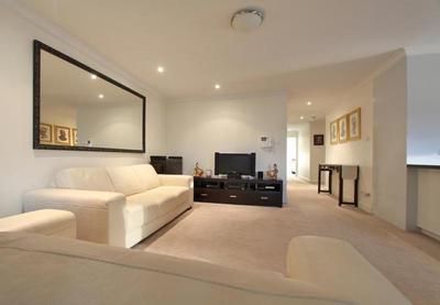 City/Beach Apartment - Available in March