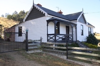 Delightful 1910,s Cottage 