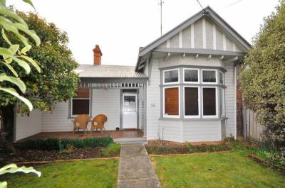 Contemporary Furnished Residence