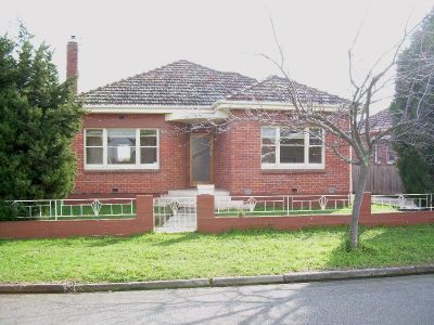 Newstead Convenience - Solid brick home