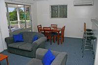 Unit 4, Coral Coast Plaza, 20 Bauer Street, Bargara