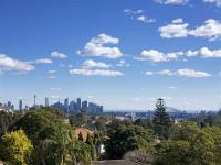 Family Home on with Harbour & City Views
