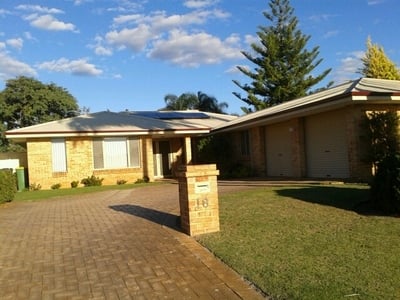 Fantastic 1990 built family home in Forest Lakes