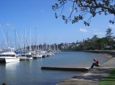 ***REDUCED*** BACKPACKERS BY THE BAY 