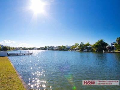 22 Seahorse Place, Noosa Waters
