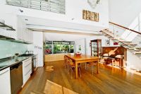 VE1031 Bronte Ocean Garden R