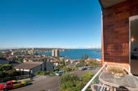 Awesome Harbour Views and Sun!