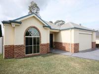 Immaculate Family Home!!