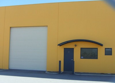 Factory/Warehouse with yard