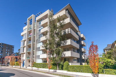 North Facing - Big 2 Bedroom Unit, Golden Opportunity