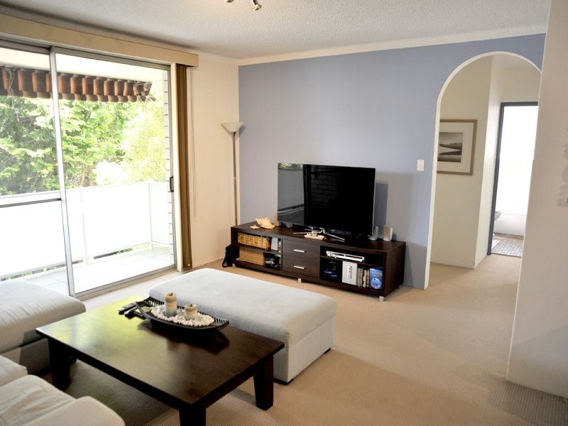 Modern living within walking distance to Hornsby CBD