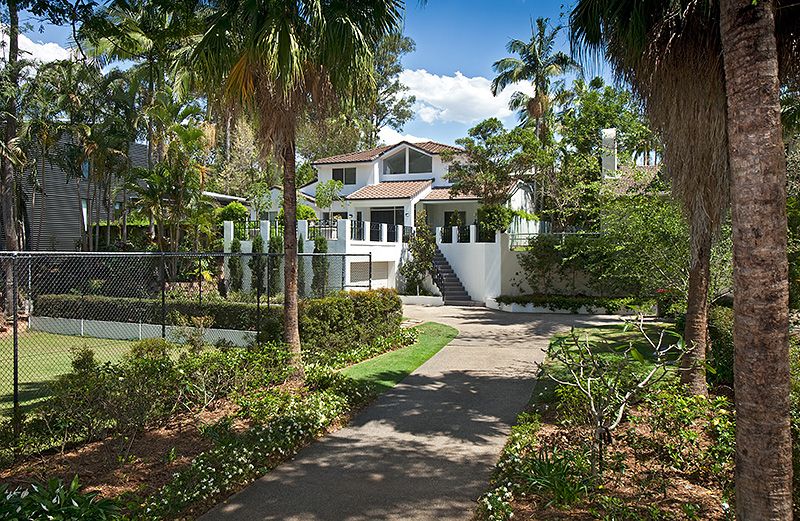 Toowong - anyone for tennis?