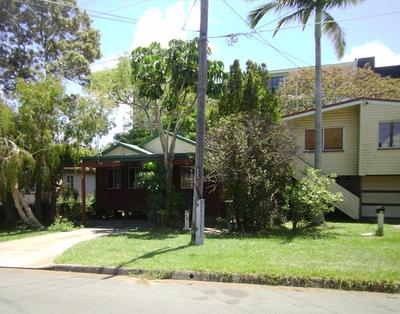 REDCLIFFE DEVELOPMENT SITE - 7 STOREYS
