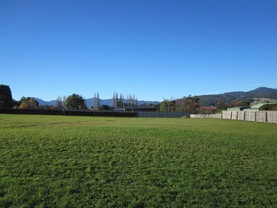 Lot 7 – Building Block