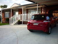 Fully renovated house with a Granny Flat.- Mount Pritchar