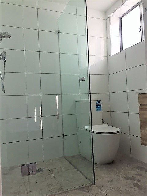 Fully renovated, ground-floor apartment with a private courtyard!