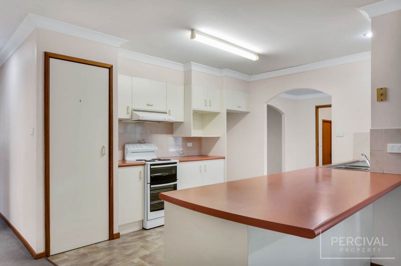 40 Waniora Parkway, Port Macquarie, Port Macquarie - Thumbnail 5