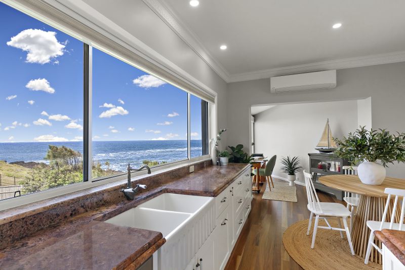 Real Estate For Sale 52 Elanora Road Kiama Heights , NSW