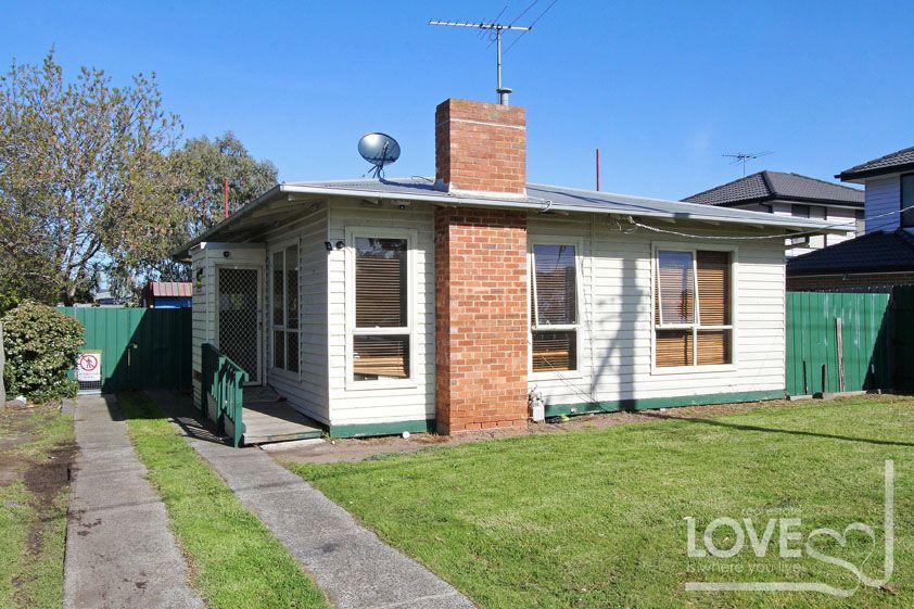Perfectly Positioned With Approved Town Planning Permits