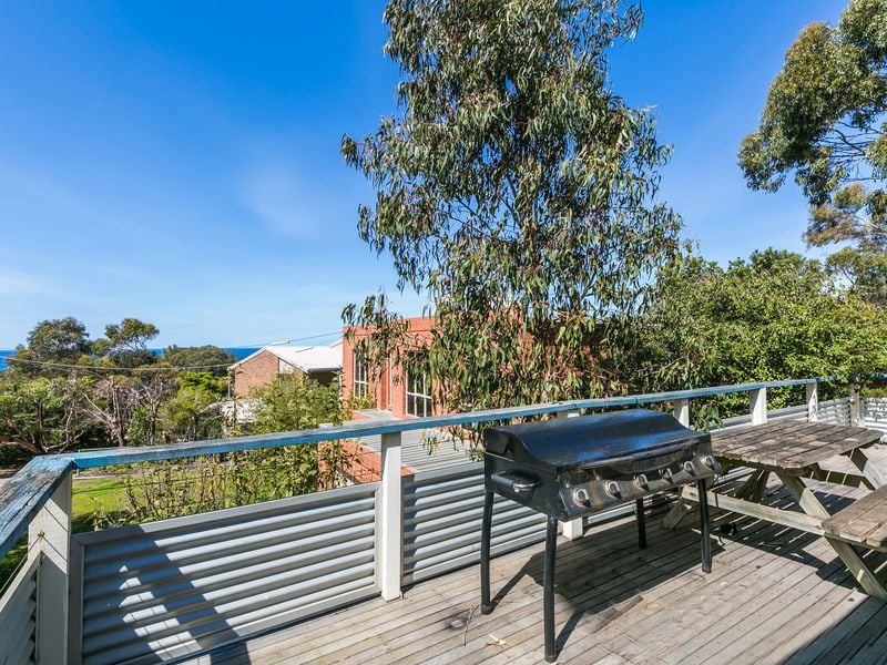 8 Fourth Avenue, Anglesea - Thumbnail 4