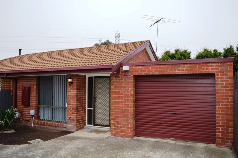 2/221 Childs Road, Mill Park