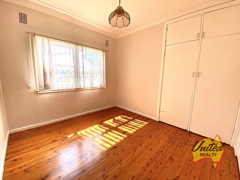 24A Wynyard Avenue, Rossmore United Realty