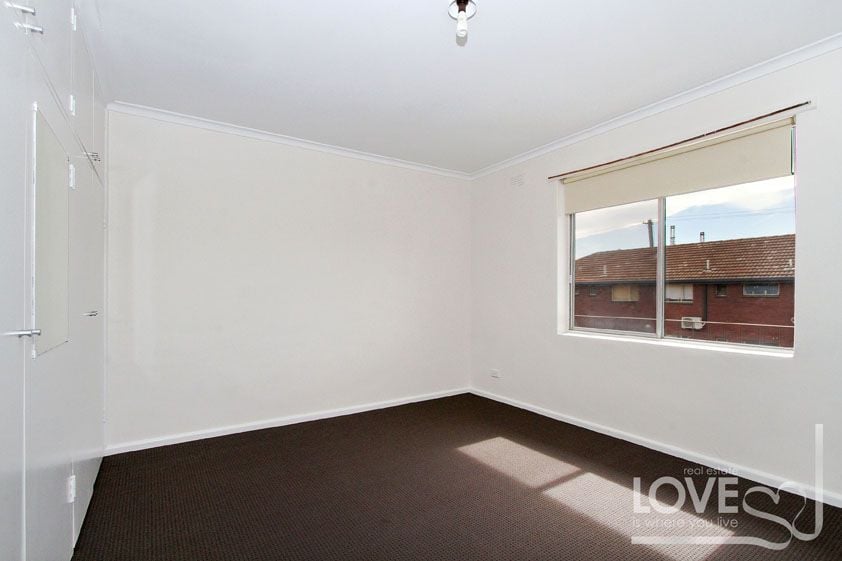 Spacious Apartment in Prime Position!