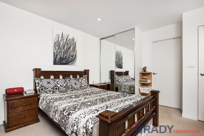 3305/8 Sutherland Street MELBOURNE VIC, Melbourne - Thumbnail 3