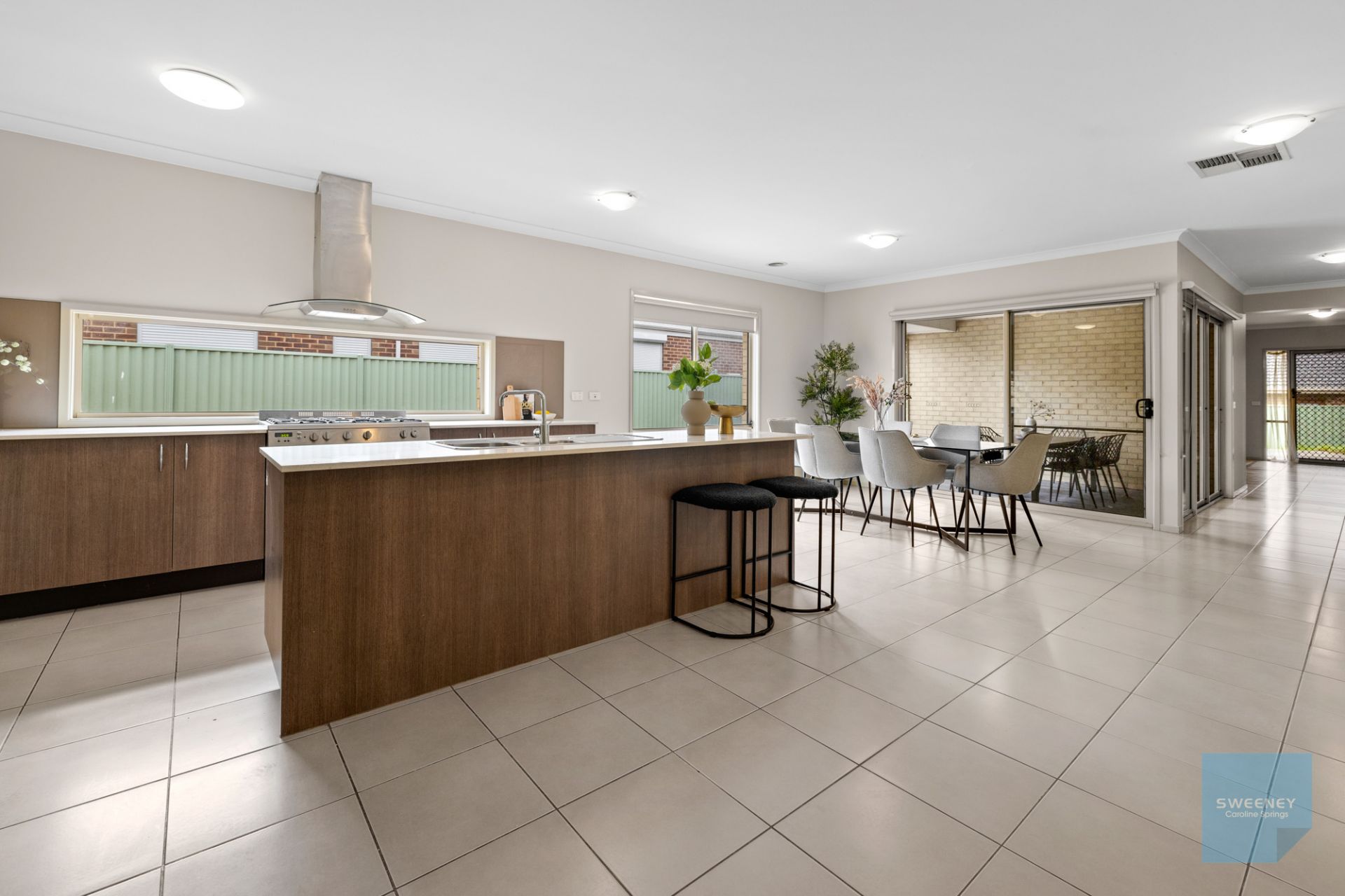 5 Asthima Way, Caroline Springs - Thumbnail 6