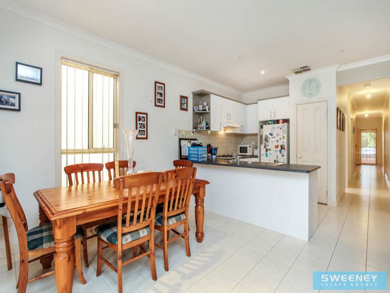 8 Hounslow Green, Caroline Springs - Thumbnail 4