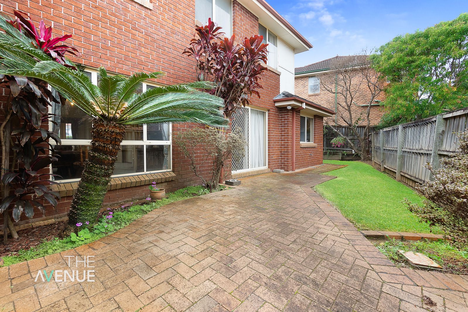 Real Estate For Sale 8 Woodward Terrace Bella Vista , NSW