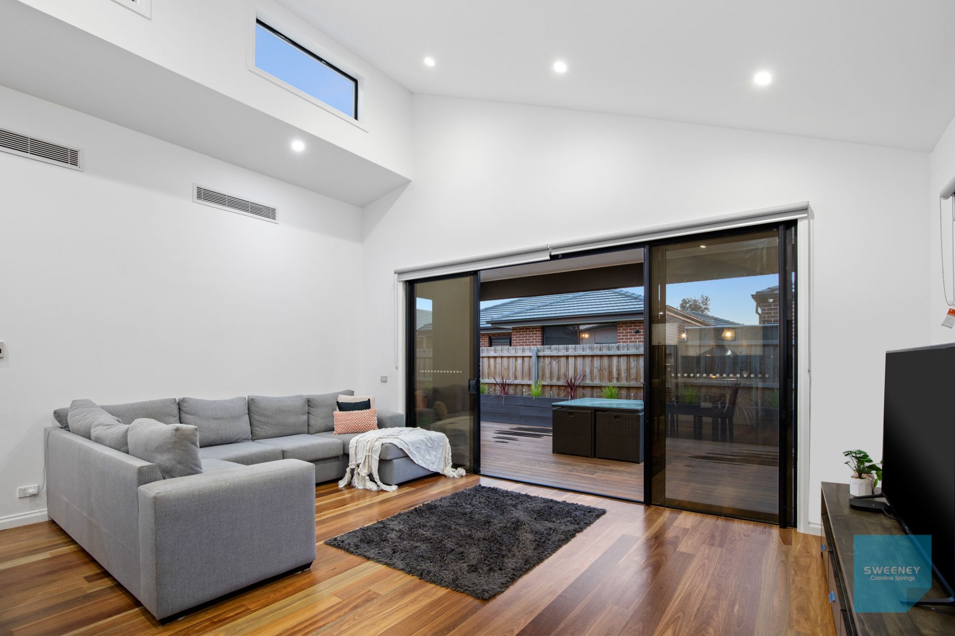 13 Raddle Road, Aintree - Thumbnail 7