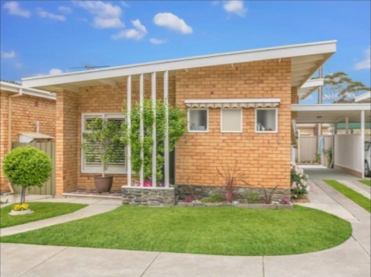 16 Olive St  Glenelg 5045